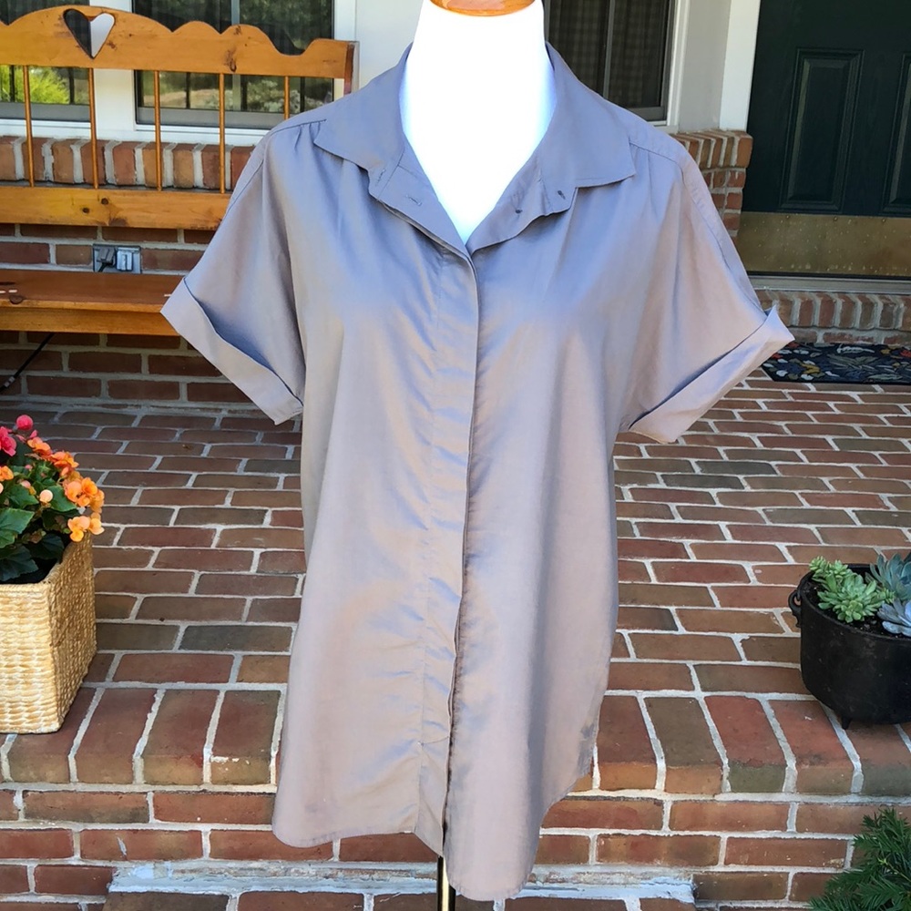 GAP Button down LARGE